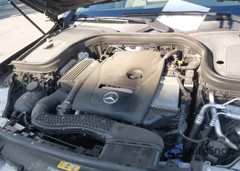 2019 Mercedes-Benz Glc 300 from USA, damaged, VIN WDC0G4JB2KV123804